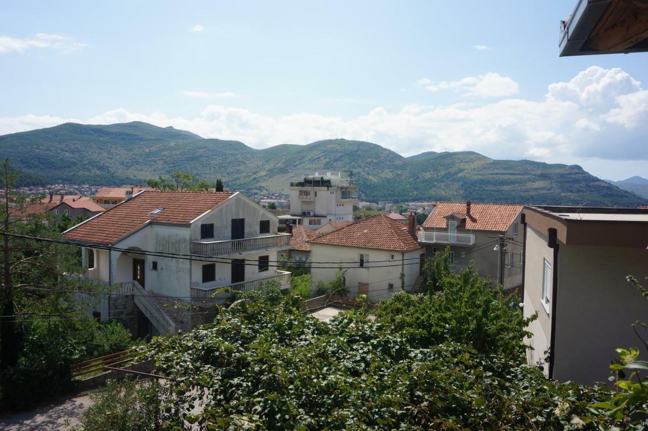 Apartments Bozic Trebinje Exteriör bild