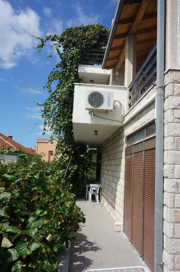 Apartments Bozic Trebinje Exteriör bild